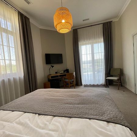 Bobritsa Dacha Hotel Ngoại thất bức ảnh