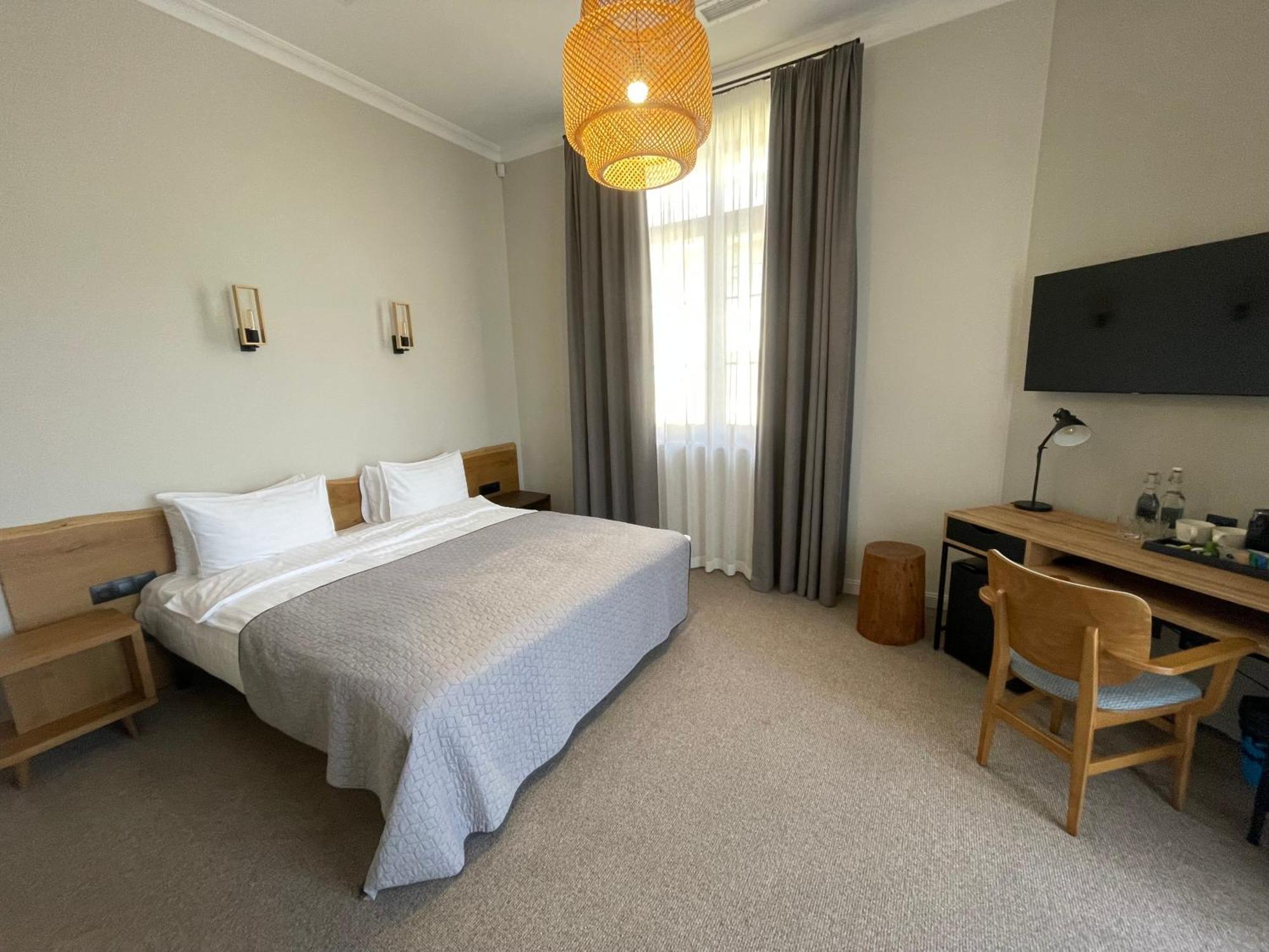Bobritsa Dacha Hotel Ngoại thất bức ảnh