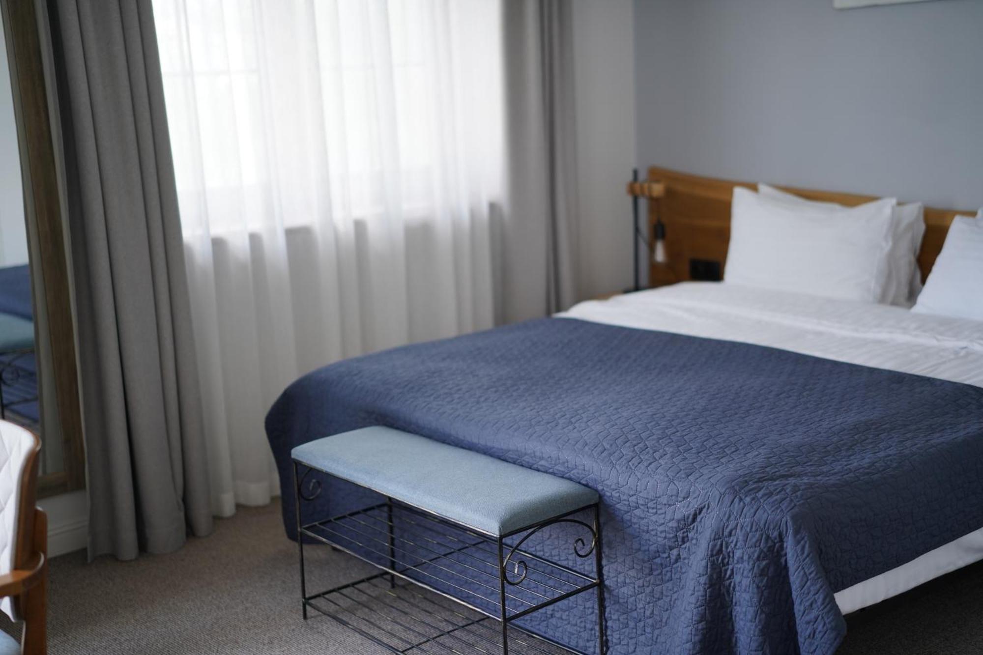 Bobritsa Dacha Hotel Ngoại thất bức ảnh