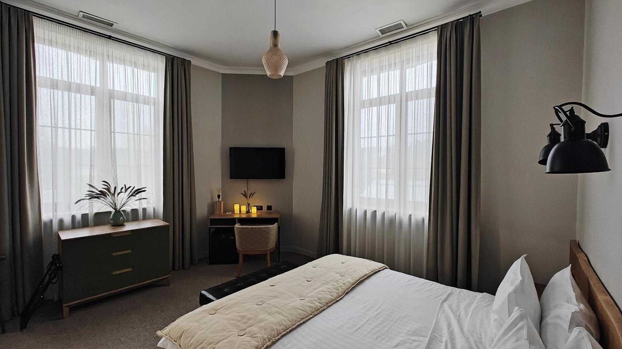 Bobritsa Dacha Hotel Ngoại thất bức ảnh